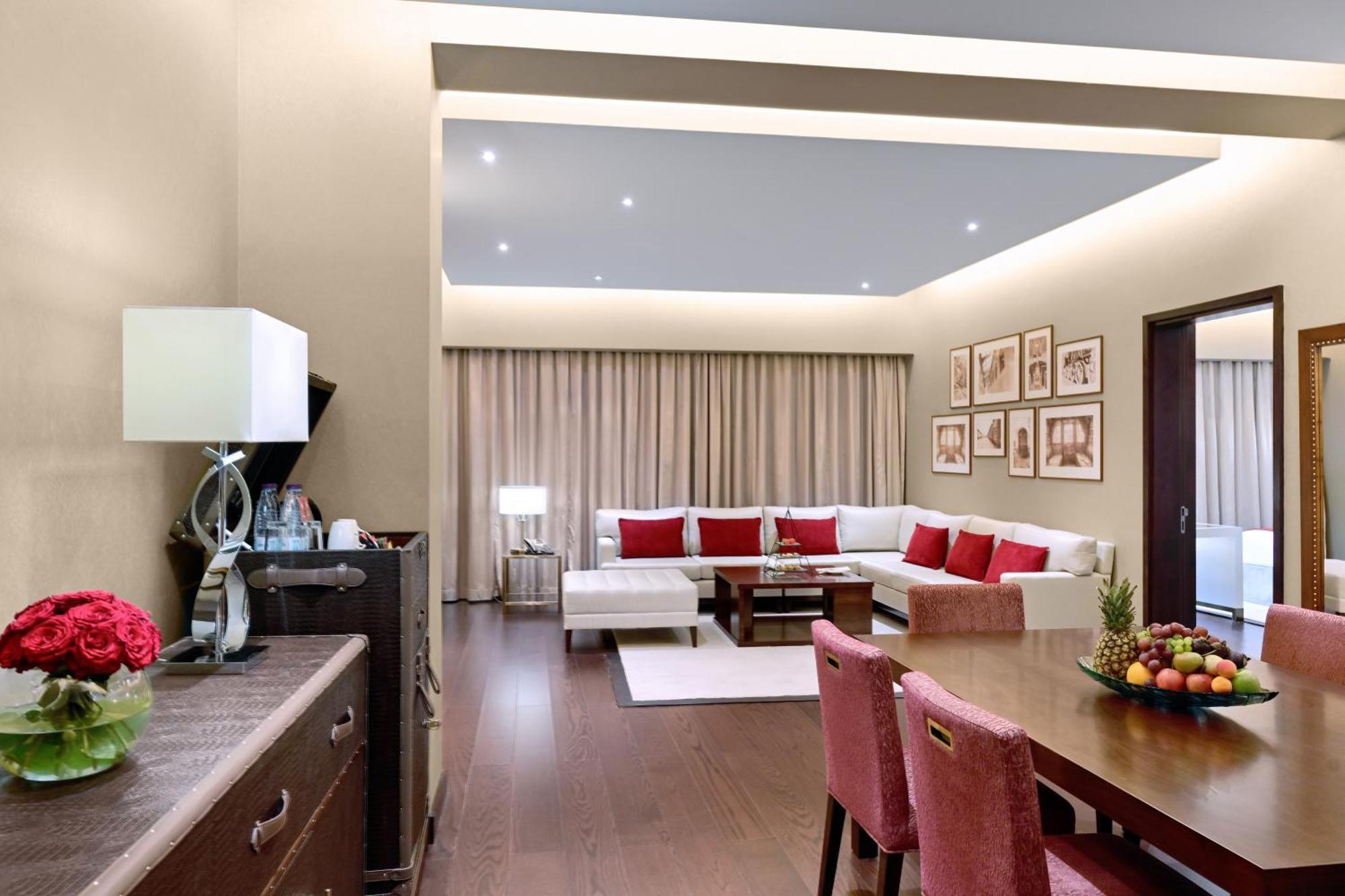 Hotel Grand Millennium Tabuk Zewnętrze zdjęcie